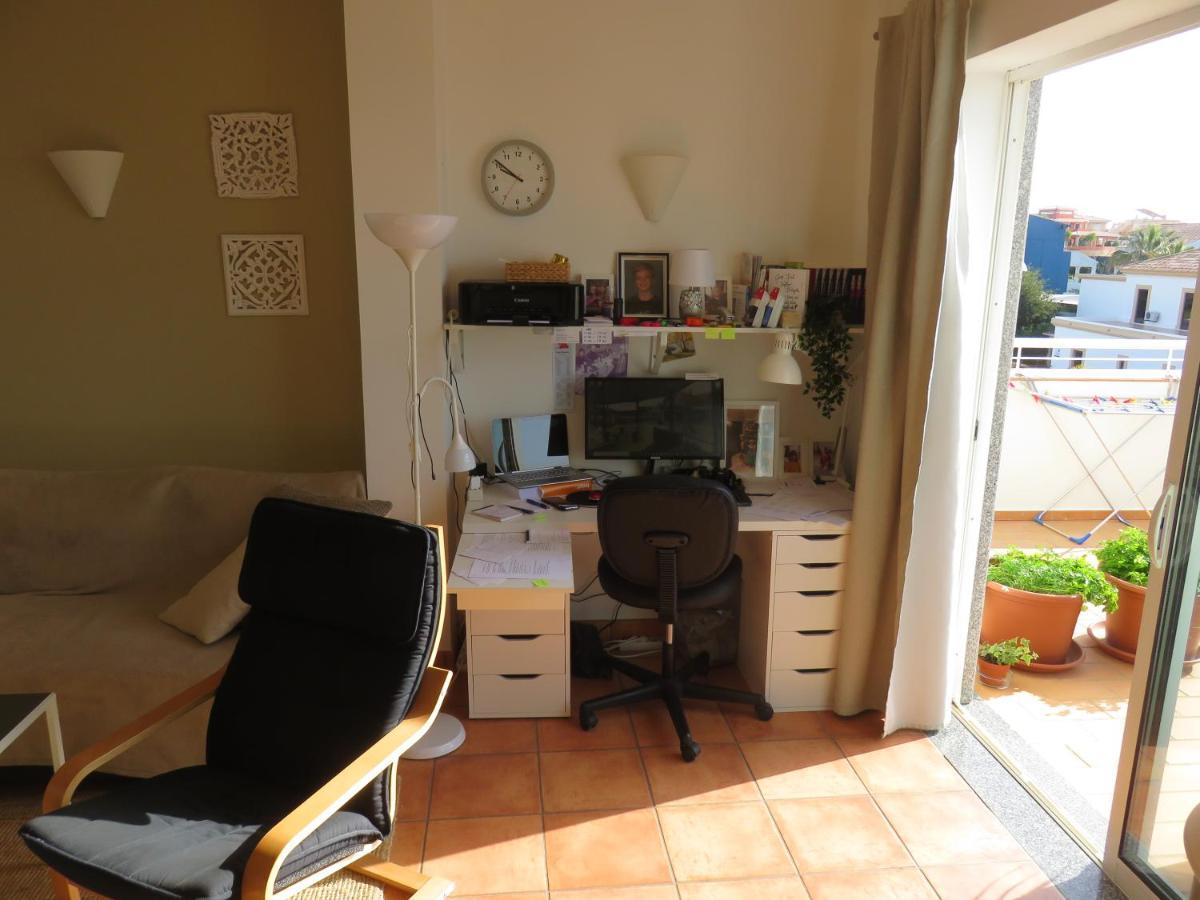 Sweden Apartment - Top Floor One Bedroom With Sea Views - Rs Lagos Eksteriør billede