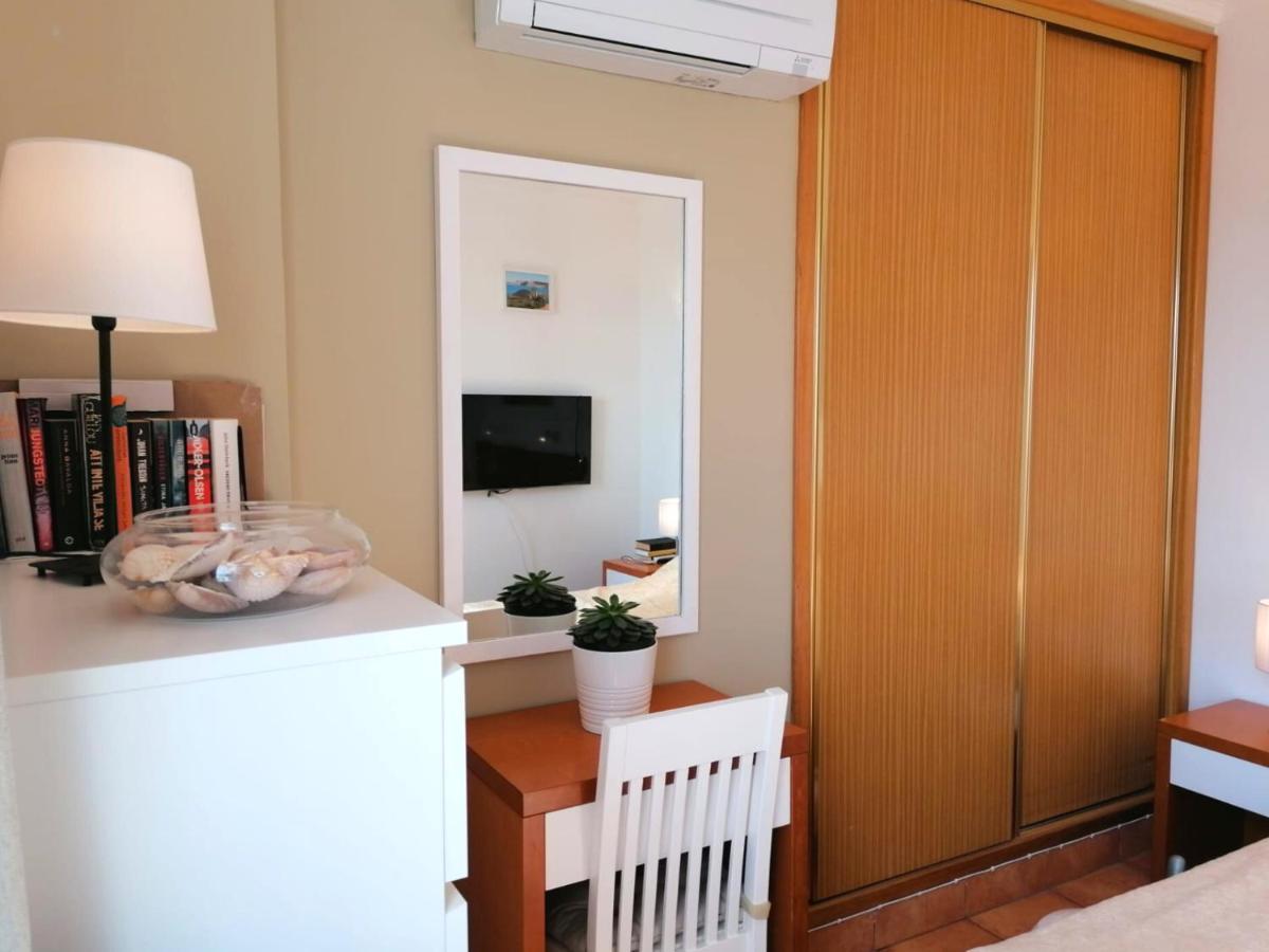 Sweden Apartment - Top Floor One Bedroom With Sea Views - Rs Lagos Eksteriør billede