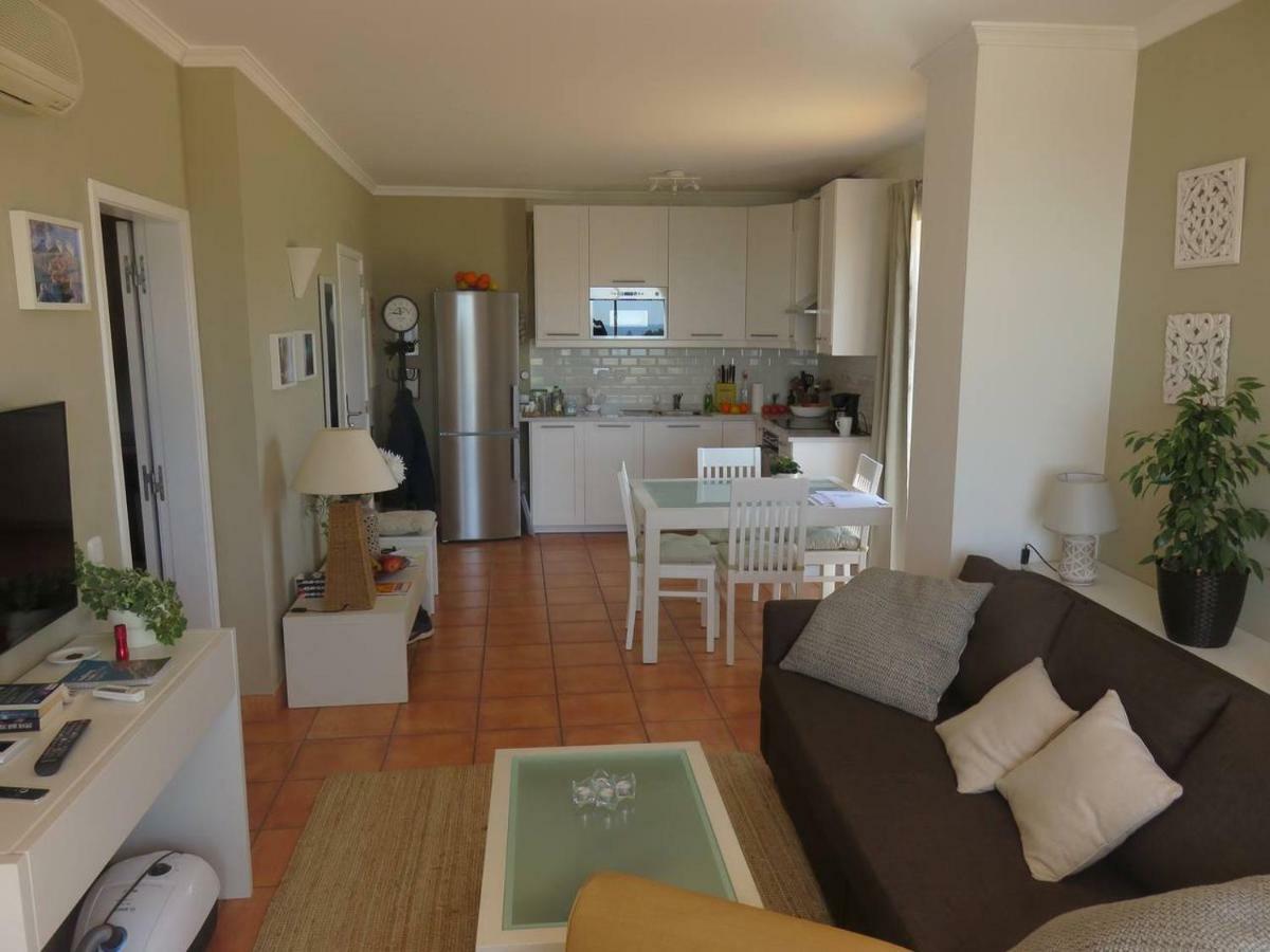Sweden Apartment - Top Floor One Bedroom With Sea Views - Rs Lagos Eksteriør billede